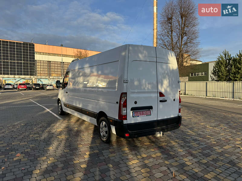 Вантажний фургон Nissan NV400 2020 в Луцьку