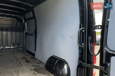 Вантажний фургон Nissan NV400 2021 в 