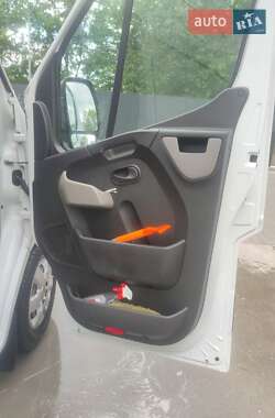 Грузовой фургон Nissan NV400 2016 в 