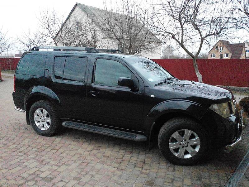 Позашляховик / Кросовер Nissan Pathfinder 2007 в Ковелі фото Позашляховик / Кросовер Nissan Pathfinder 2007 в Ковелі