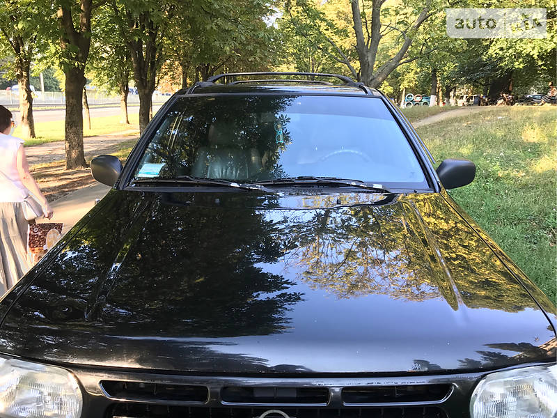 Внедорожник / Кроссовер Nissan Pathfinder 1997 в Киеве