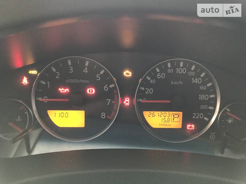 Позашляховик / Кросовер Nissan Pathfinder 2005 в Києві