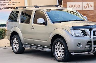 Позашляховик / Кросовер Nissan Pathfinder 2012 в 