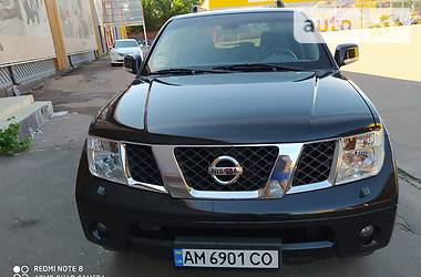 Внедорожник / Кроссовер Nissan Pathfinder 2010 в Житомире