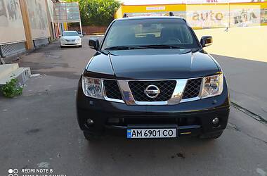 Внедорожник / Кроссовер Nissan Pathfinder 2010 в Житомире