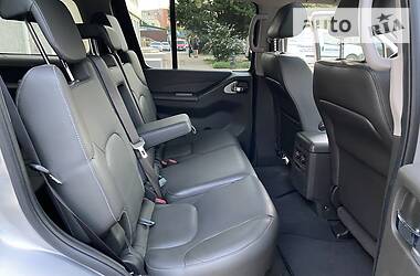 Позашляховик / Кросовер Nissan Pathfinder 2013 в 