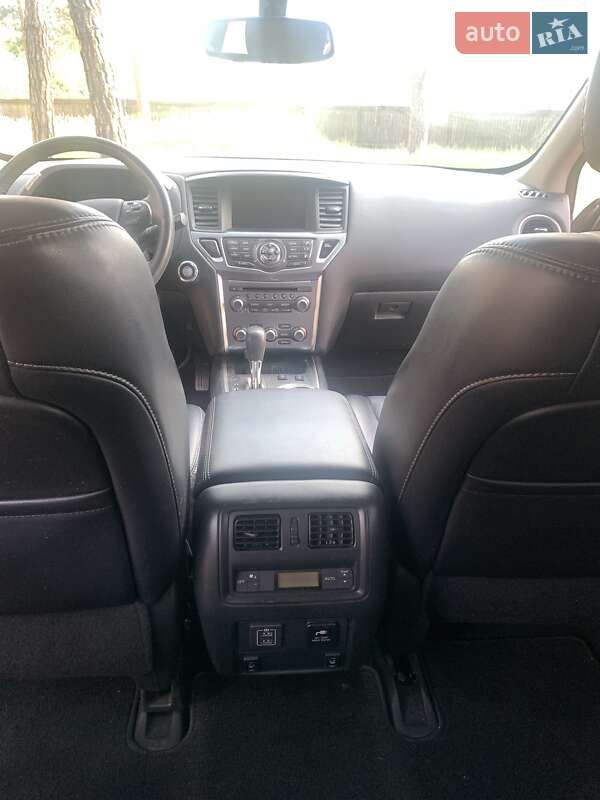Позашляховик / Кросовер Nissan Pathfinder 2018 в Чернігові фото 19 Позашляховик / Кросовер Nissan Pathfinder 2018 в Чернігові