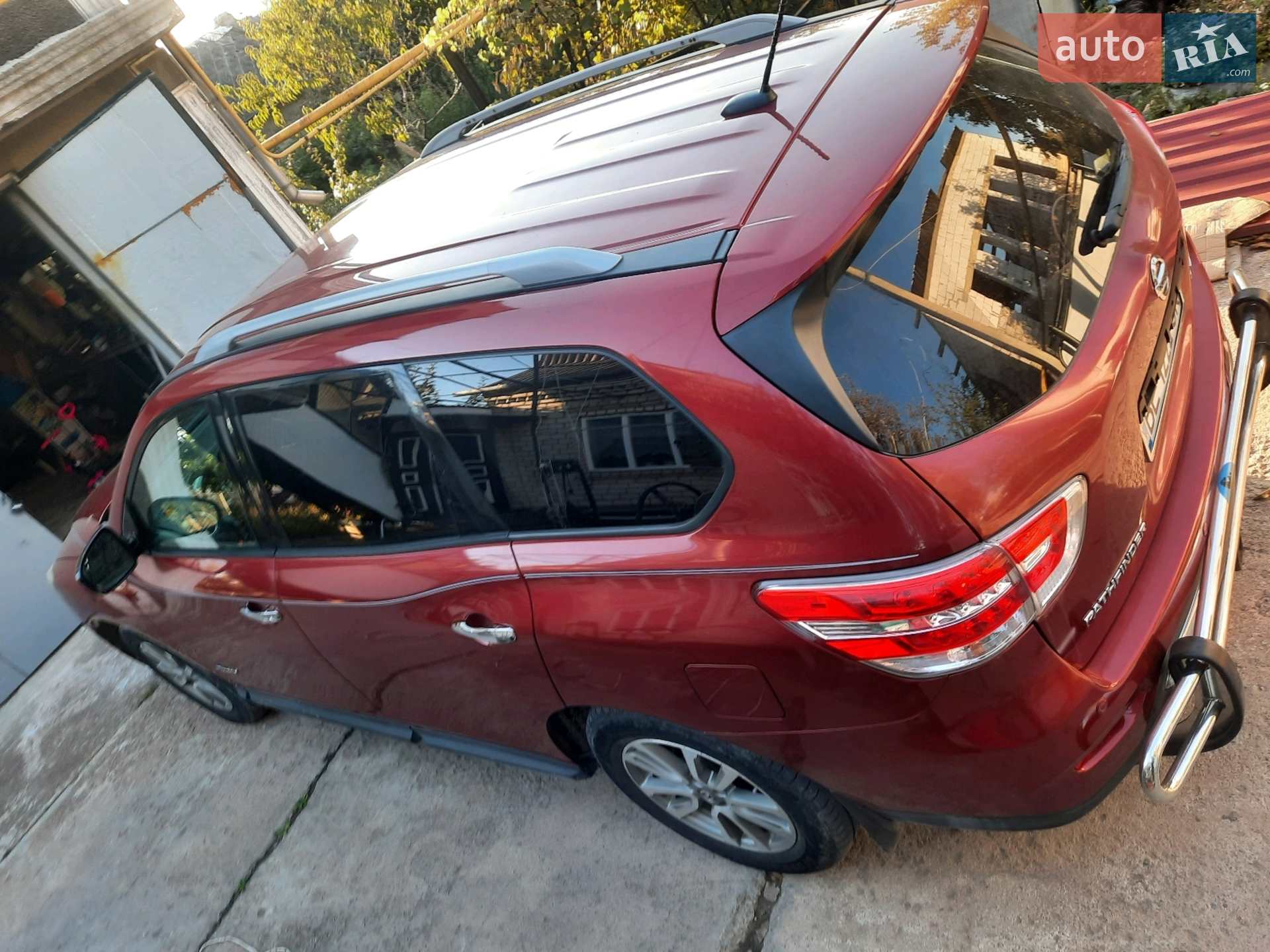 Nissan Pathfinder 2014 VIN 5N1CR2MM4EC661320 фото оголошення 2 з 14