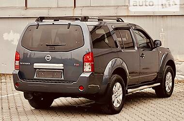 Позашляховик / Кросовер Nissan Pathfinder 2008 в 