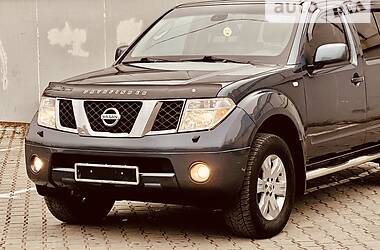 Позашляховик / Кросовер Nissan Pathfinder 2008 в 