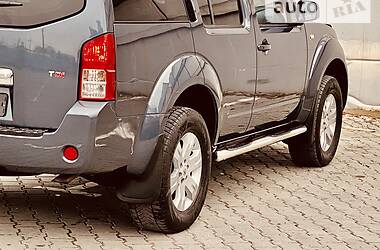 Позашляховик / Кросовер Nissan Pathfinder 2008 в 