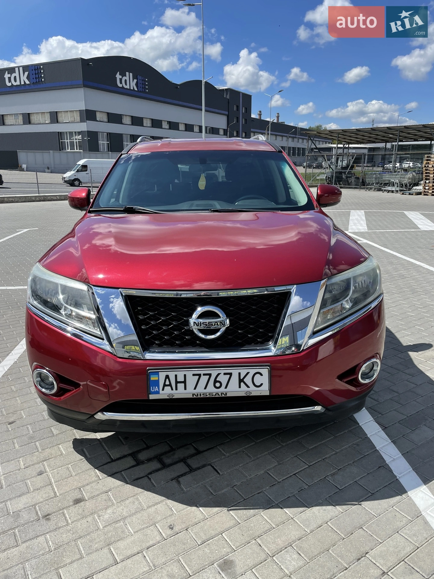 2016 Nissan Pathfinder - фото 1