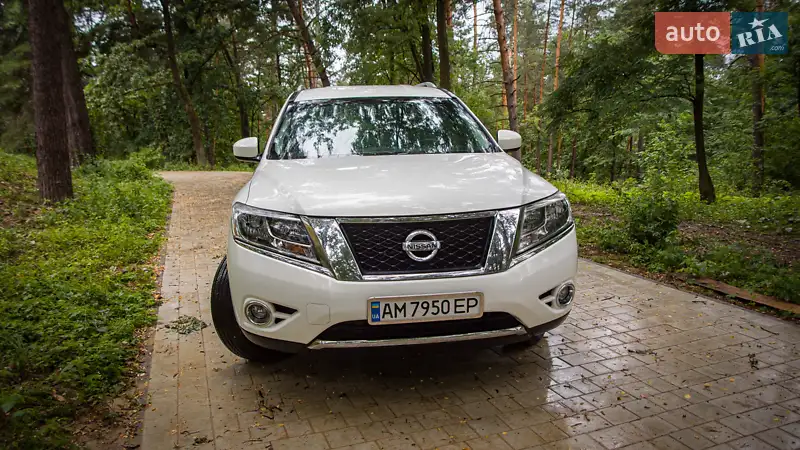 Nissan Pathfinder 2014