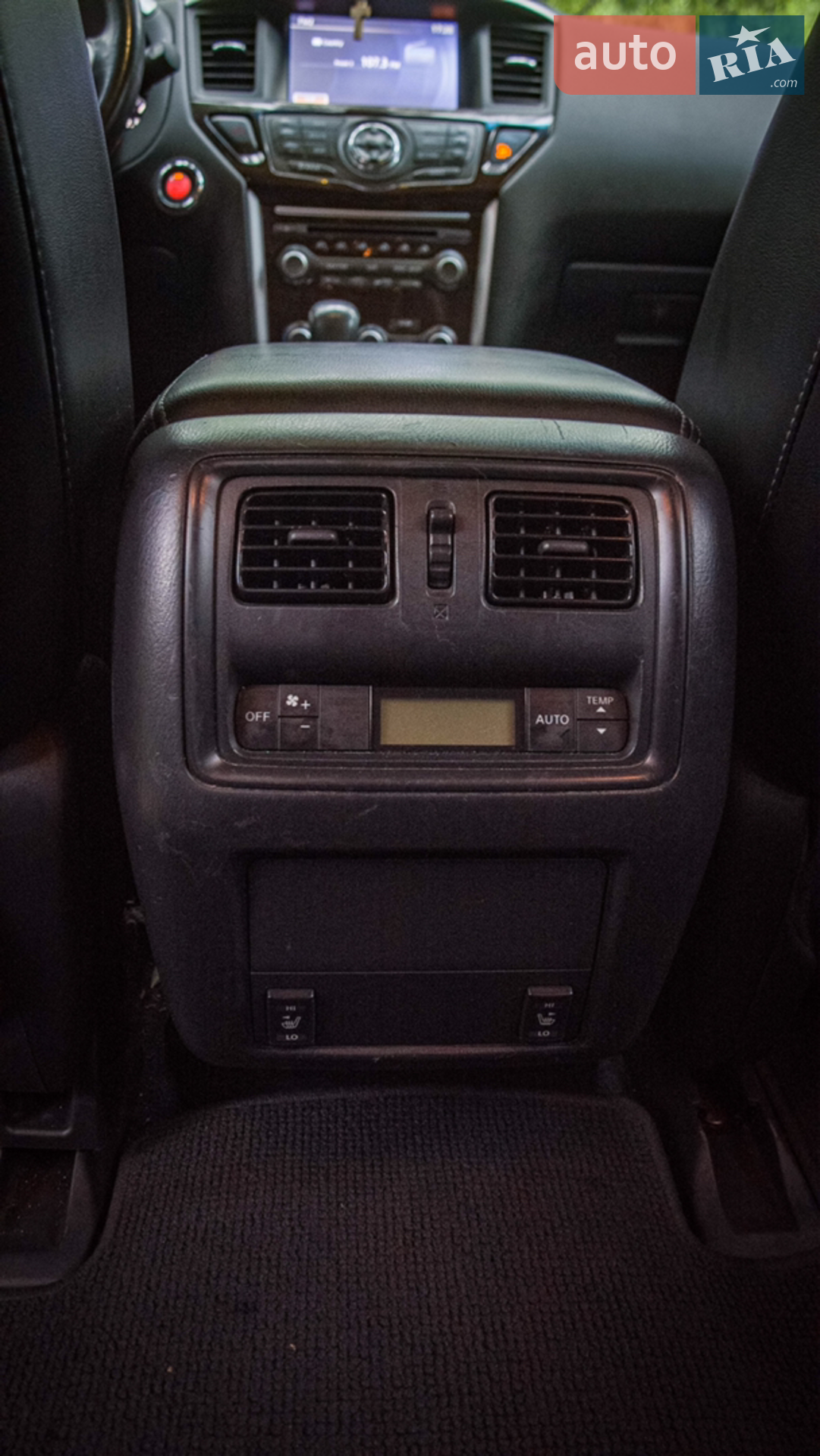 2014 Nissan Pathfinder - мініатюра 17