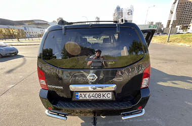 Позашляховик / Кросовер Nissan Pathfinder 2006 в Києві