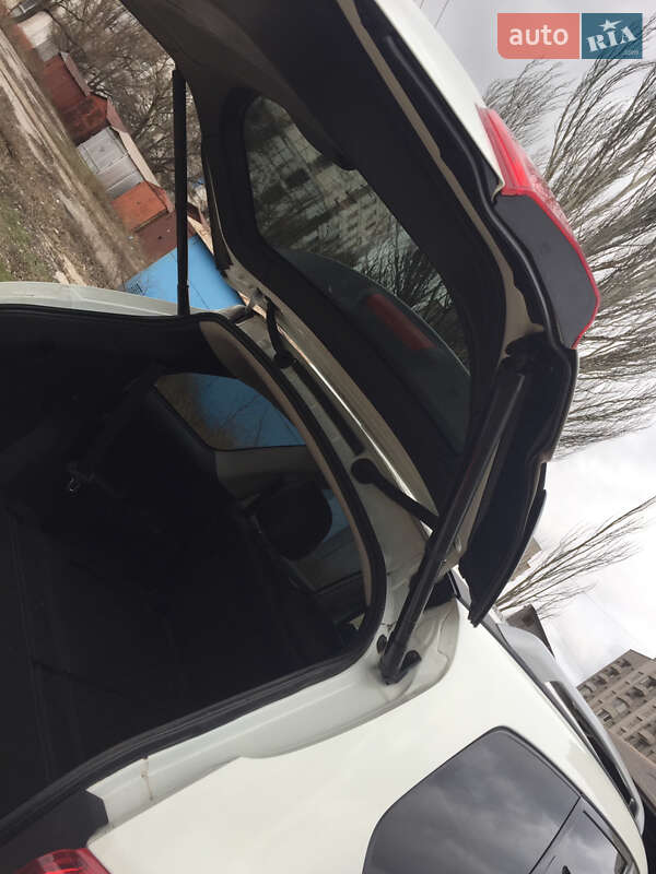 Внедорожник / Кроссовер Nissan Pathfinder 2017 в Прилуках