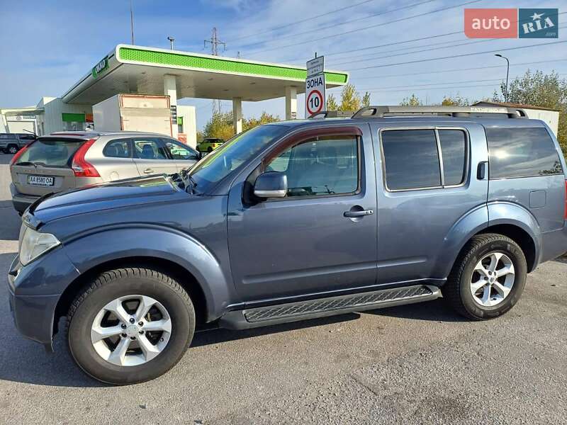 Nissan Pathfinder 2007