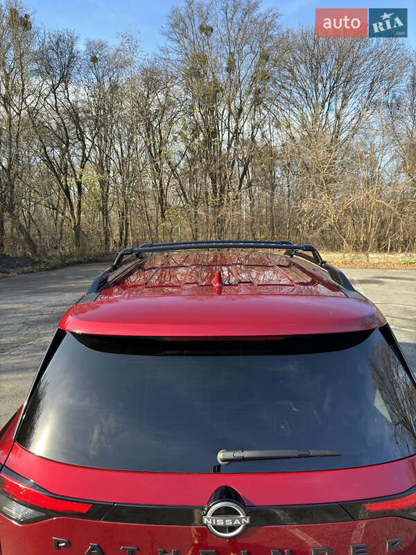 Внедорожник / Кроссовер Nissan Pathfinder 2022 в Полтаве