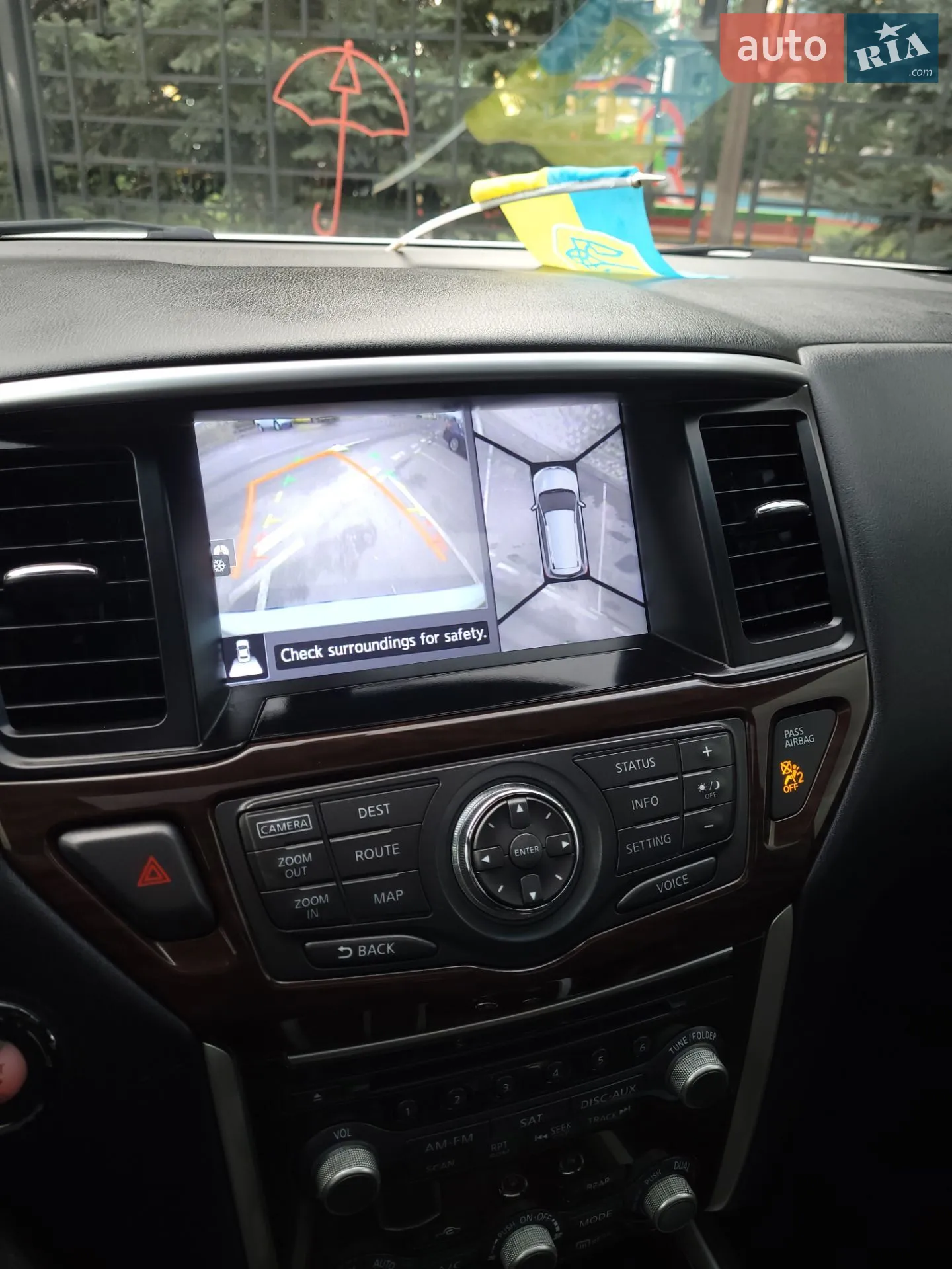 2013 Nissan Pathfinder - мініатюра 2