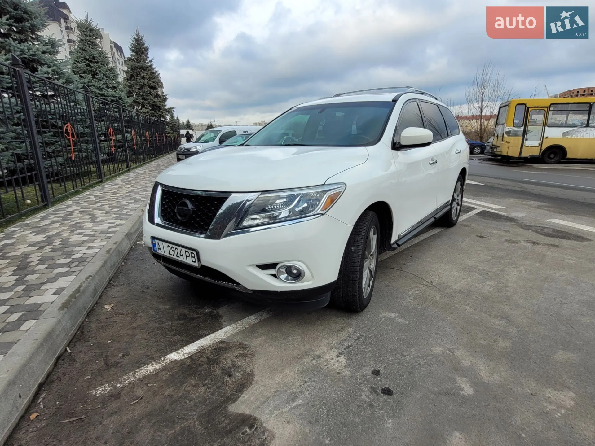 2013 Nissan Pathfinder - мініатюра 8