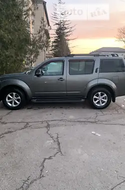 Nissan Pathfinder 2008