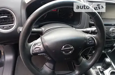 Nissan Pathfinder 2015