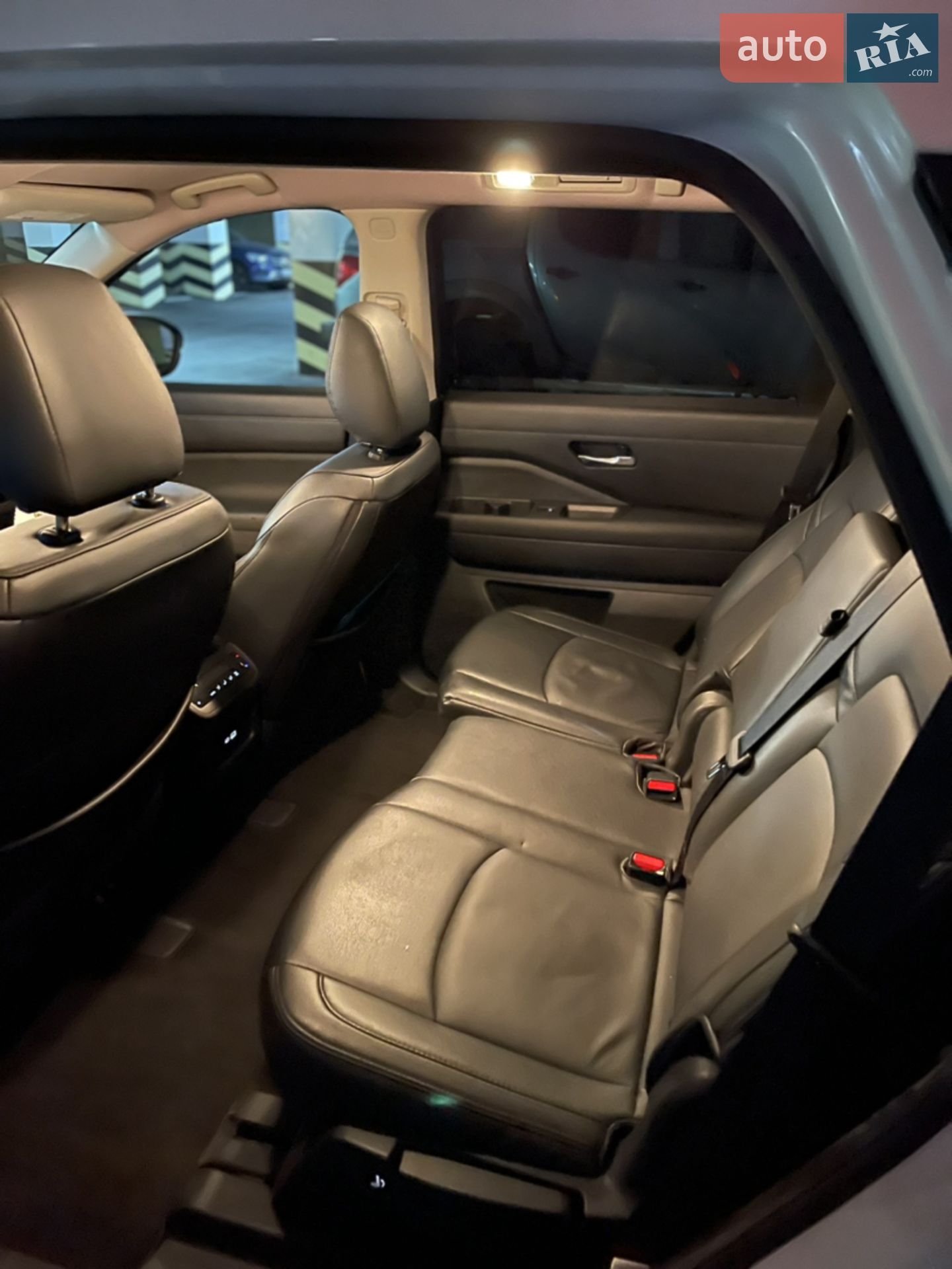 2022 Nissan Pathfinder - мініатюра 20