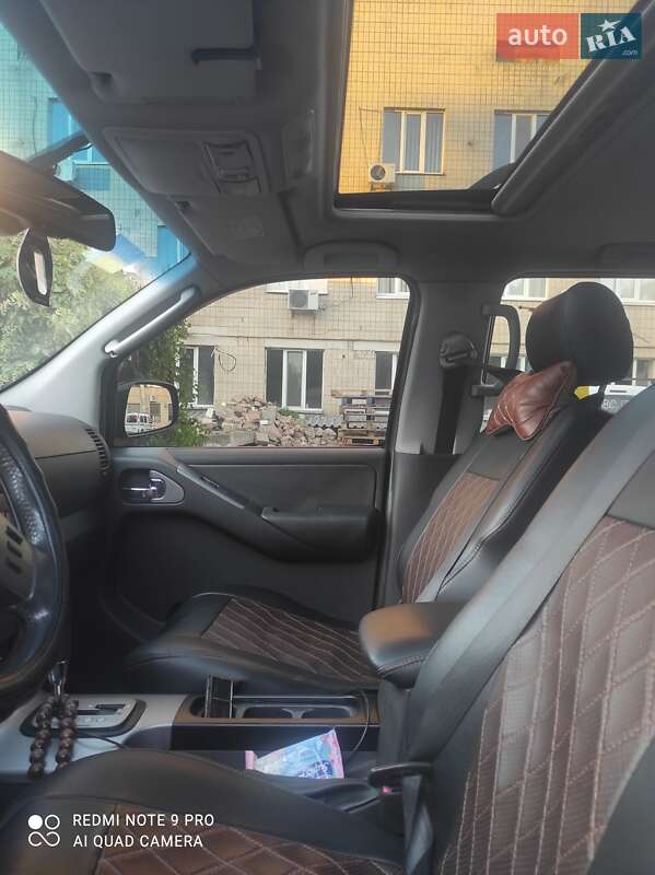 Позашляховик / Кросовер Nissan Pathfinder 2005 в Броварах