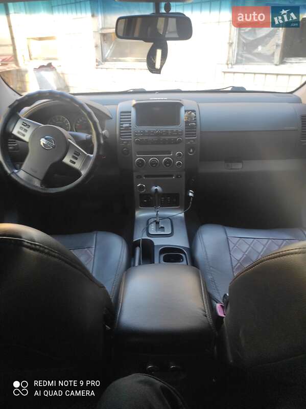 Позашляховик / Кросовер Nissan Pathfinder 2005 в Броварах