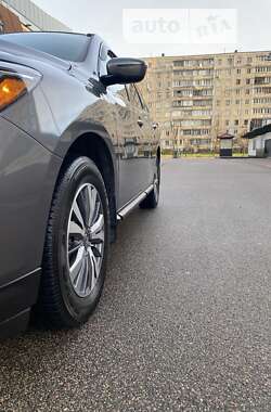 Внедорожник / Кроссовер Nissan Pathfinder 2020 в Киеве