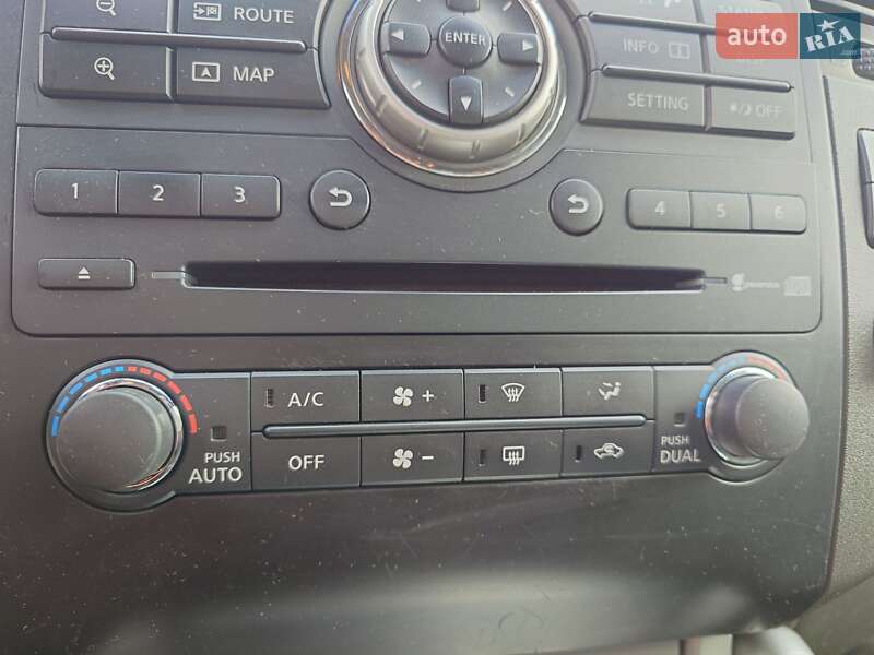 Внедорожник / Кроссовер Nissan Pathfinder 2010 в Киеве