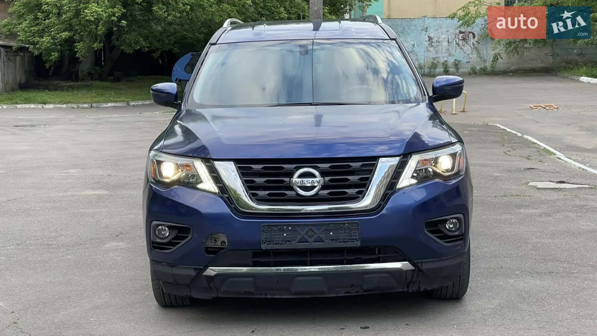 2018 Nissan Pathfinder - мініатюра 2