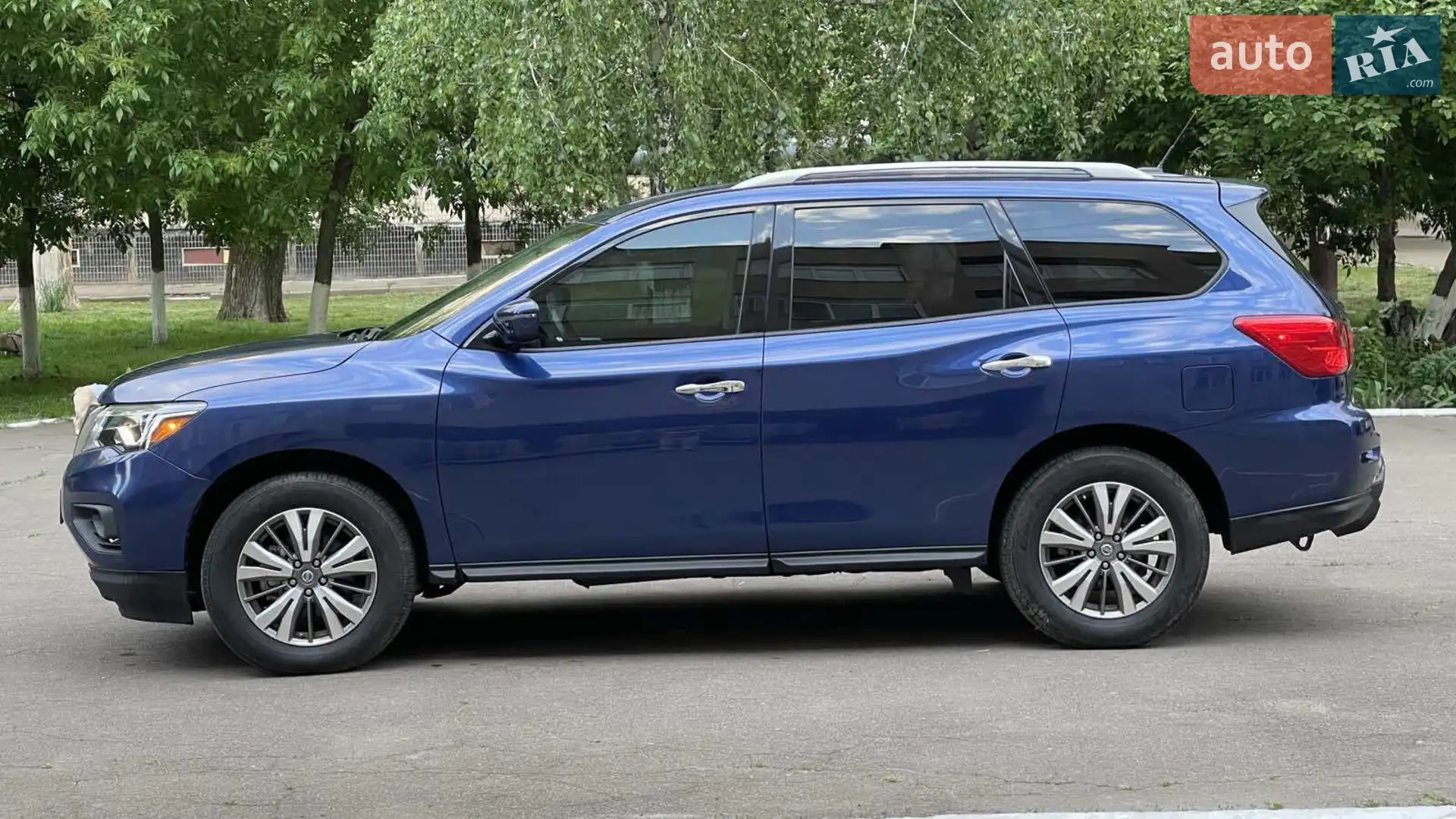 2018 Nissan Pathfinder - мініатюра 4