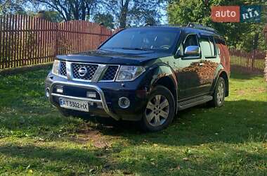 Внедорожник / Кроссовер Nissan Pathfinder 2006 в 