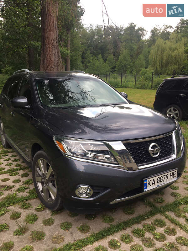 Позашляховик / Кросовер Nissan Pathfinder 2013 в Києві