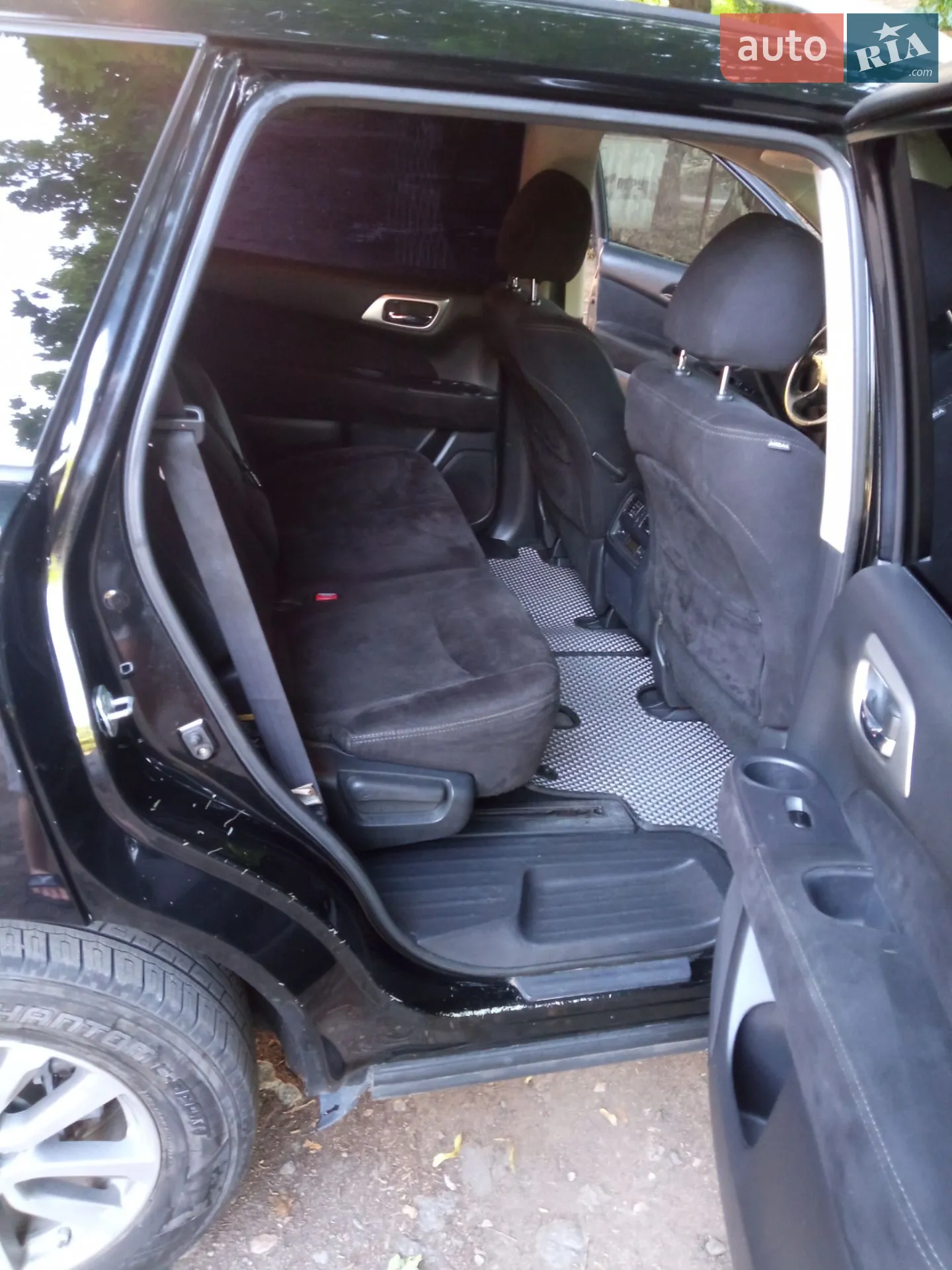 2014 Nissan Pathfinder - мініатюра 3