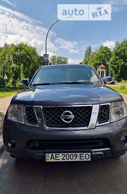 Позашляховик / Кросовер Nissan Pathfinder 2011 в Києві