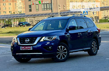 Внедорожник / Кроссовер Nissan Pathfinder 2017 в Киеве