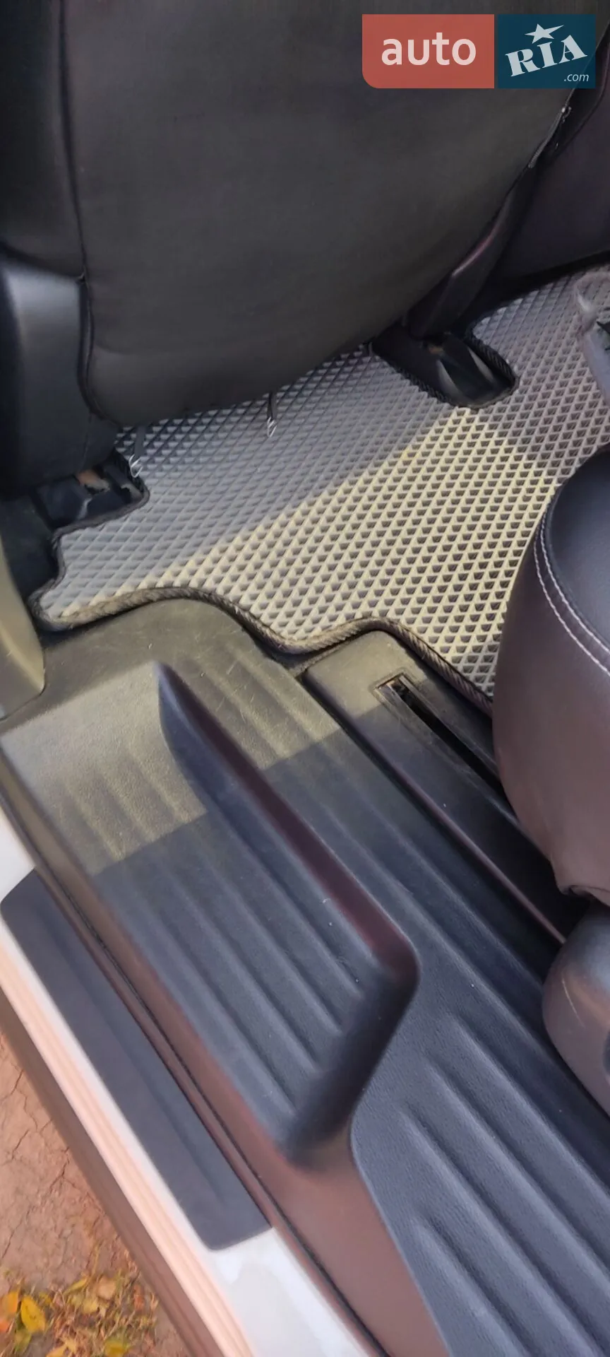 2013 Nissan Pathfinder - мініатюра 23