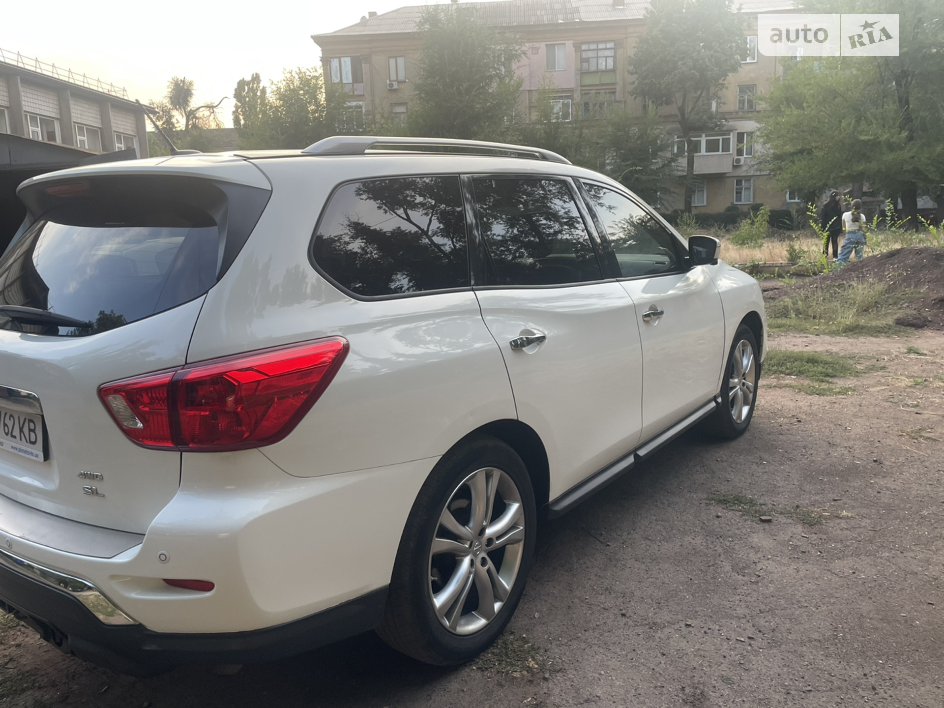 2016 Nissan Pathfinder - мініатюра 26