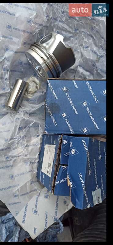 Внедорожник / Кроссовер Nissan Pathfinder 2005 в Кривом Роге