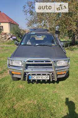 Внедорожник / Кроссовер Nissan Pathfinder 1998 в Городке