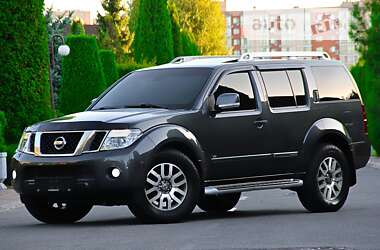 Позашляховик / Кросовер Nissan Pathfinder 2011 в Дніпрі