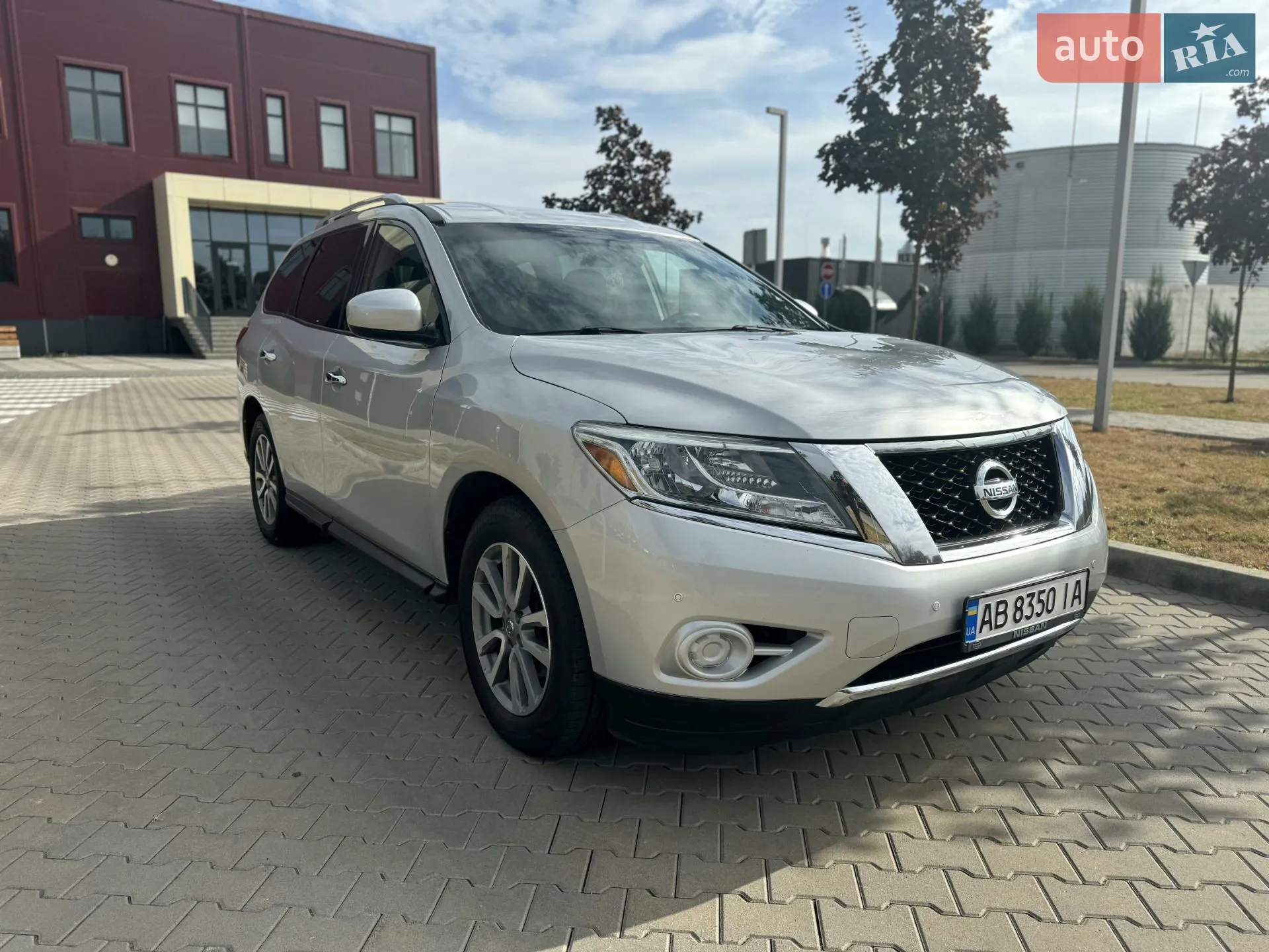 2016 Nissan Pathfinder - мініатюра 18
