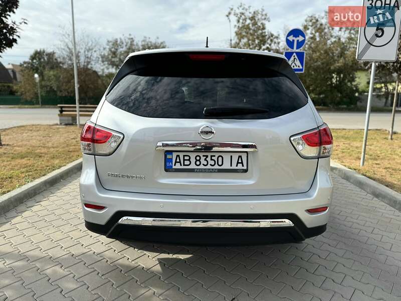 Позашляховик / Кросовер Nissan Pathfinder 2016 в Вінниці фото 23 Позашляховик / Кросовер Nissan Pathfinder 2016 в Вінниці