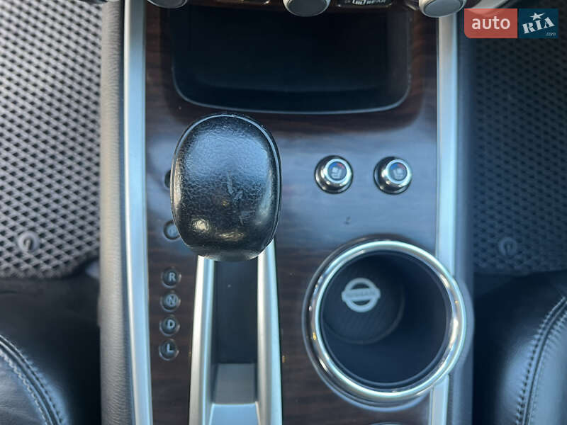 Внедорожник / Кроссовер Nissan Pathfinder 2013 в Виннице фото 17 Внедорожник / Кроссовер Nissan Pathfinder 2013 в Виннице