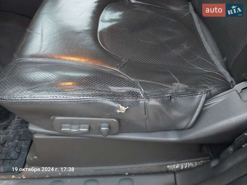 Внедорожник / Кроссовер Nissan Pathfinder 2005 в Чернигове