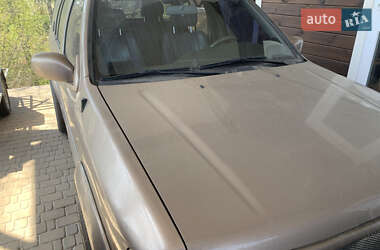 Внедорожник / Кроссовер Nissan Pathfinder 1998 в Киеве