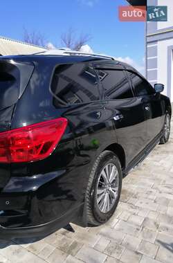 Внедорожник / Кроссовер Nissan Pathfinder 2020 в 