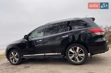 Внедорожник / Кроссовер Nissan Pathfinder 2014 в Черкассах